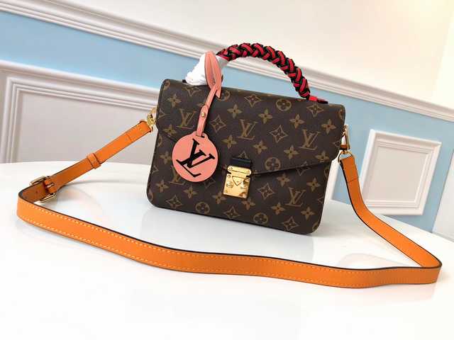 M43984 Pochette Metis 25