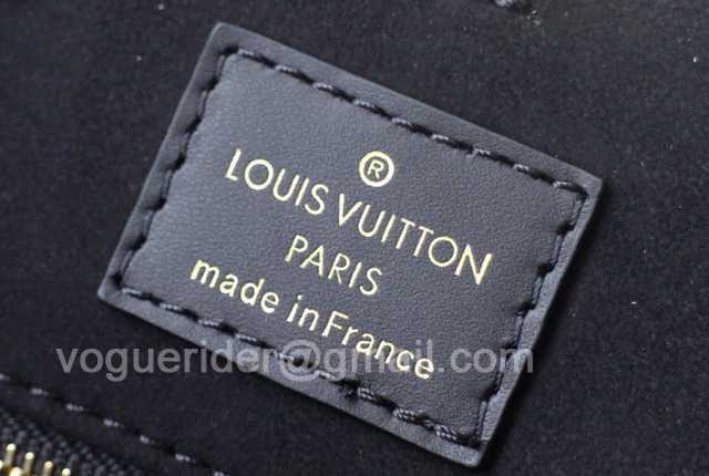 M45409 Fold Tote MM 28 M45409 Fold Tote MM 28