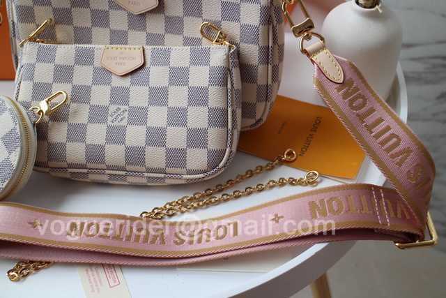 M44813 Multi Pochette Accessories 24 M44813 Multi Pochette Accessories 24