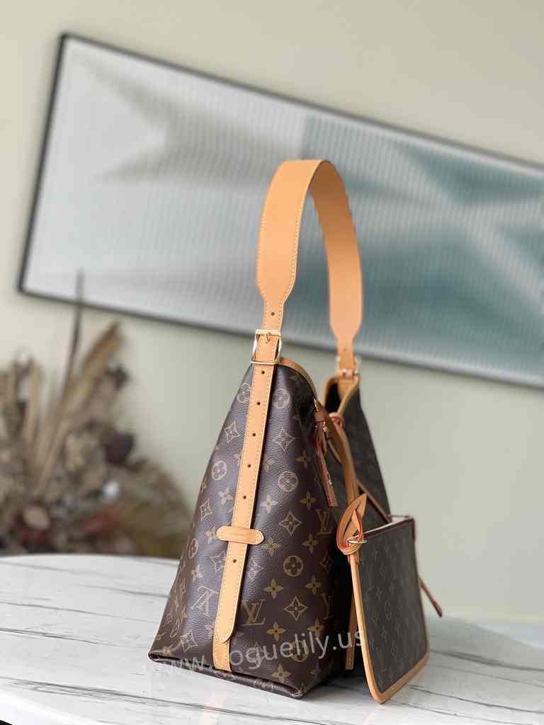 M46197 CarryAll 39 M46197 CarryAll 39