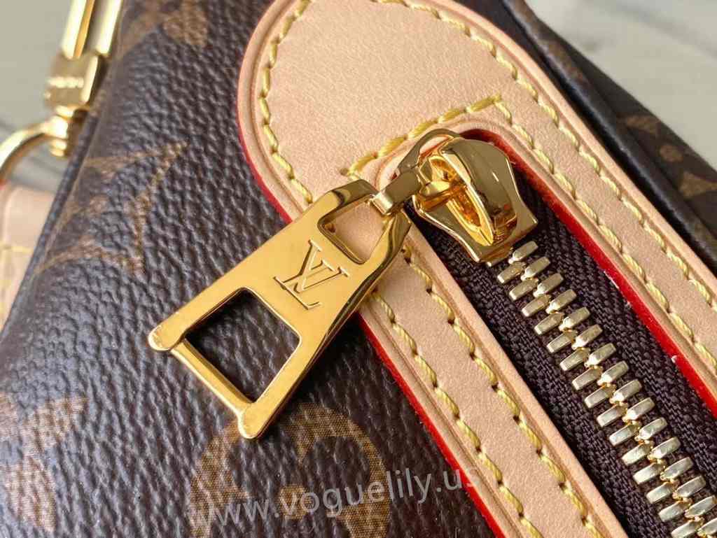 M46784 High Rise Waist Bag 38 M46784 High Rise Waist Bag 38