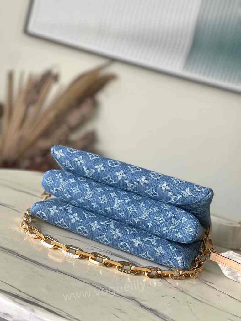 M24564 Coussin PM 26 M24564 Coussin PM 26