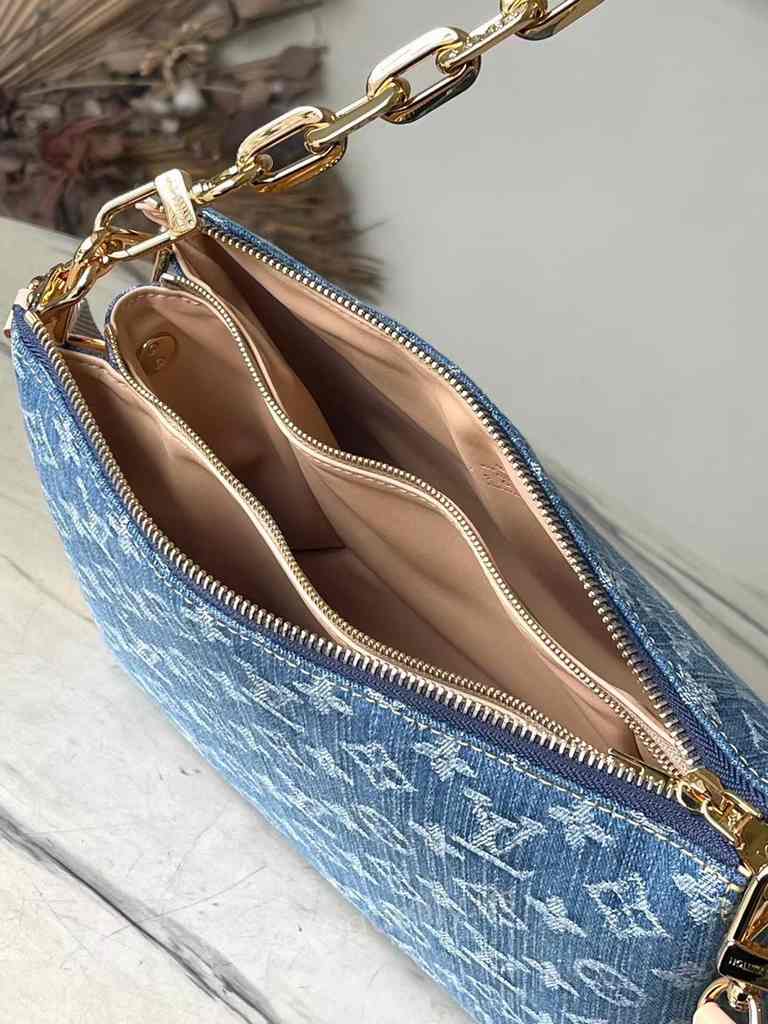 M24564 Coussin PM 26 M24564 Coussin PM 26