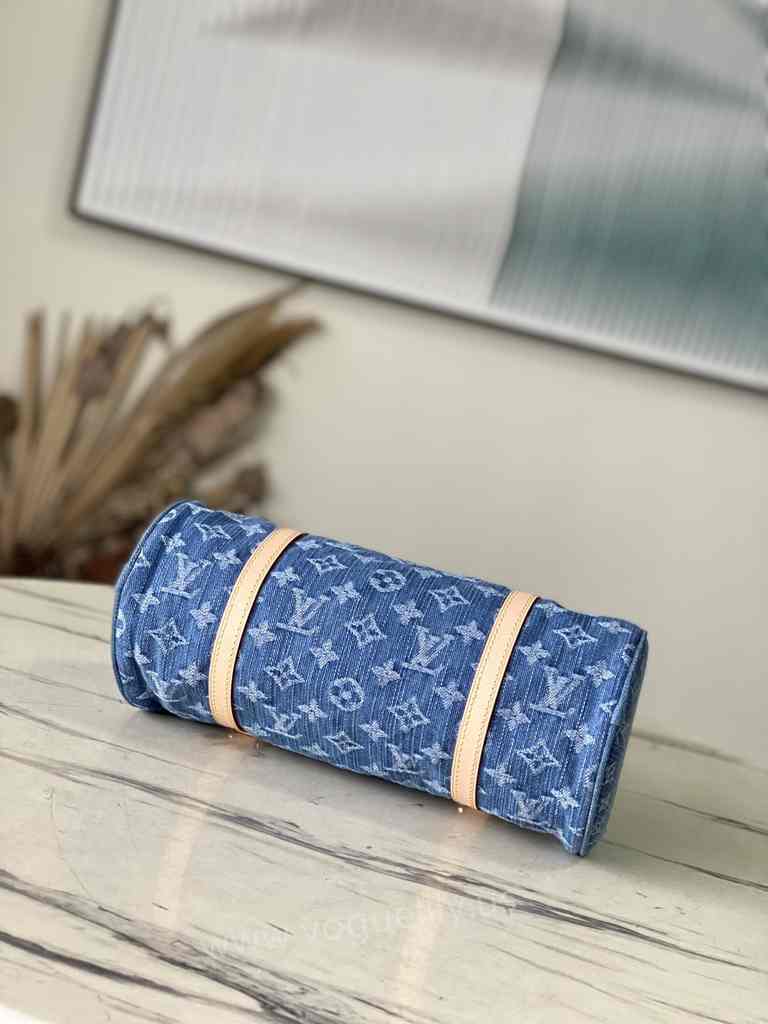 M46830 Papillon 28 M46830 Papillon 28