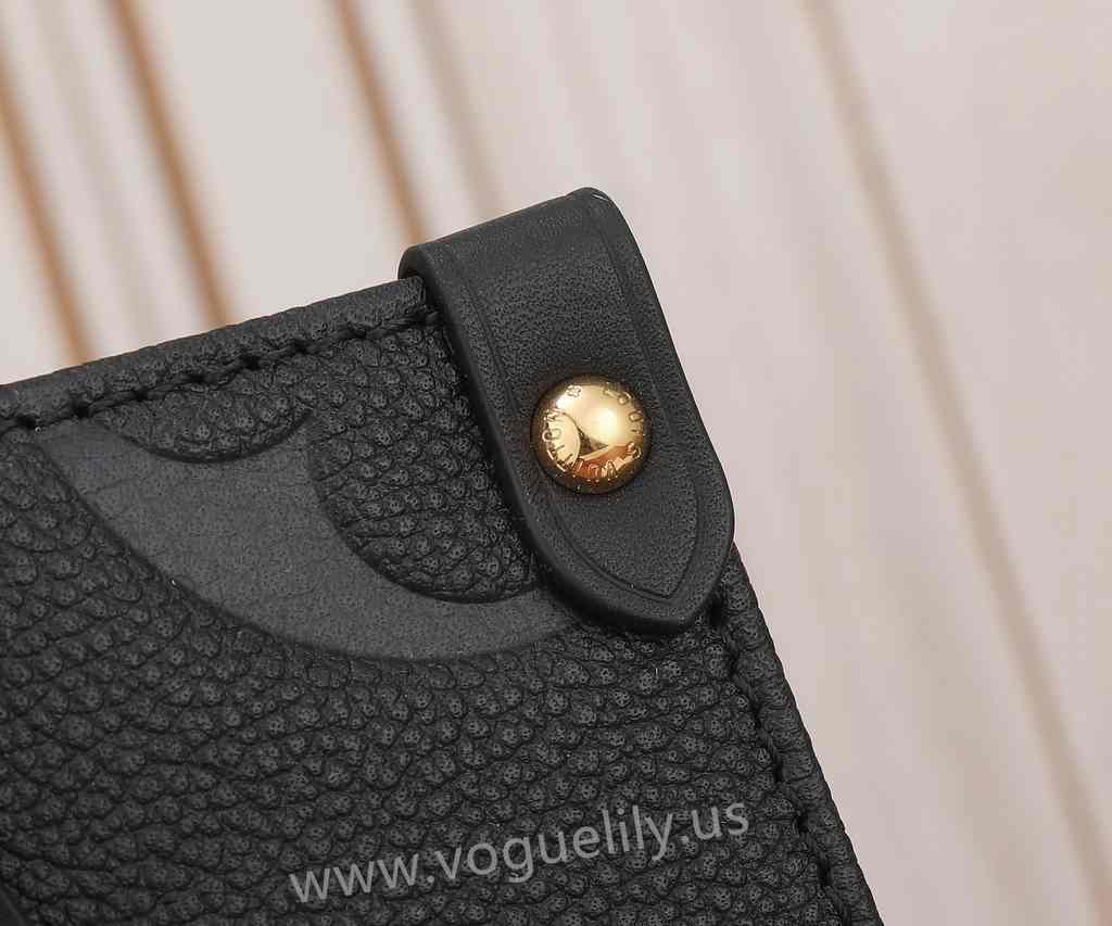 M45653 Onthego Strap 25 M45653 Onthego Strap 25