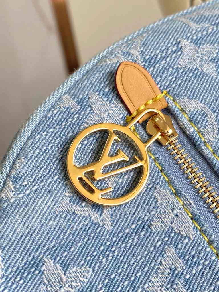 M24846 Loop Hobo 23 M24846 Loop Hobo 23