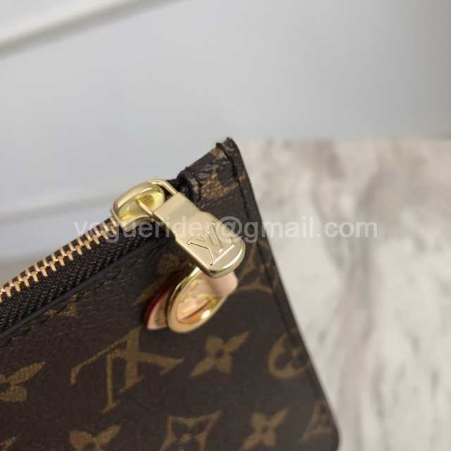 M40995 Neverfull MM APRICOT M40995 Neverfull MM APRICOT