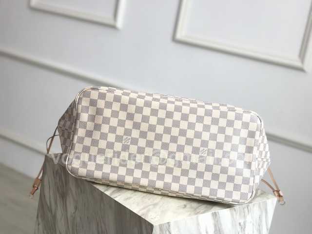 N41604 GM PINK N41604 GM PINK