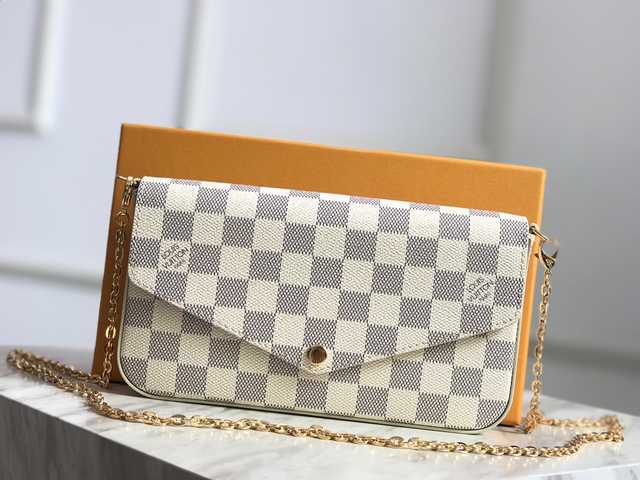 N63106 Pochette Felicie 21