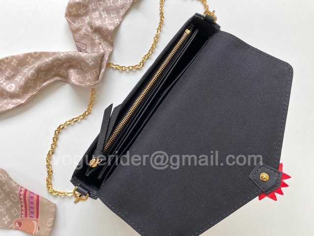 M69515 Pochette Felicie Crafty 21 M69515 Pochette Felicie Crafty 21