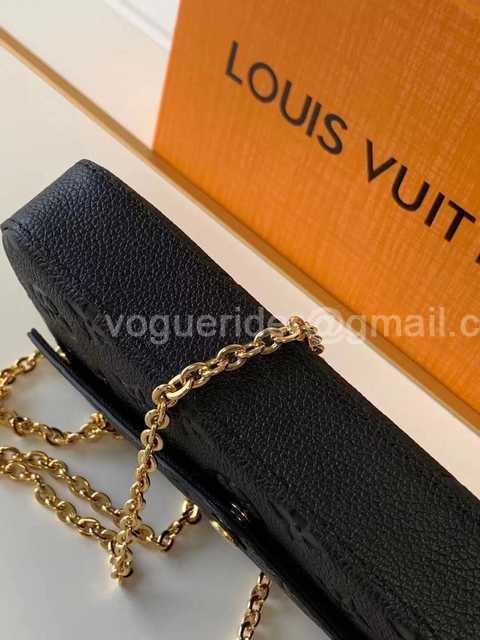 M64065 Pochette Felicie 21 M64065 Pochette Felicie 21