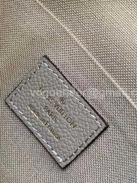 M64065 Pochette Felicie 21 M64065 Pochette Felicie 21