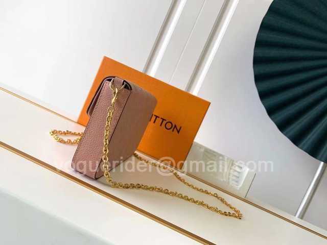 M64065 Pochette Felicie 21 M64065 Pochette Felicie 21