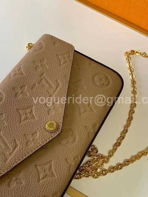 M64065 Pochette Felicie 21 M64065 Pochette Felicie 21