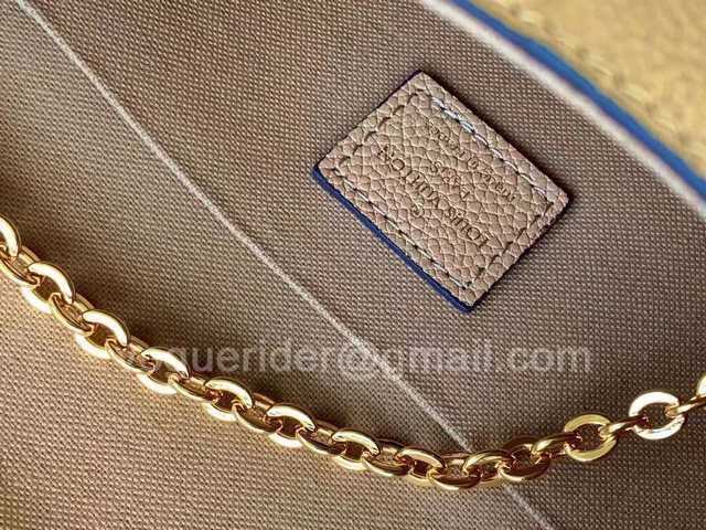 M64065 Pochette Felicie 21 M64065 Pochette Felicie 21