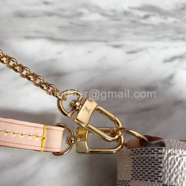 N41275 Pochette Favorite 28 N41275 Pochette Favorite 28