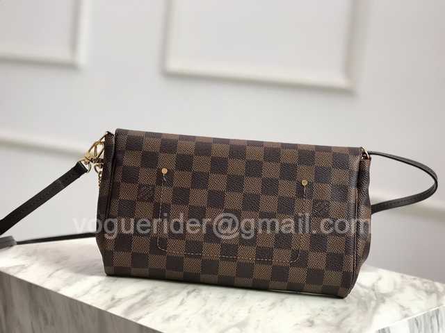 N41129 Pochette Favorite 28 N41129 Pochette Favorite 28