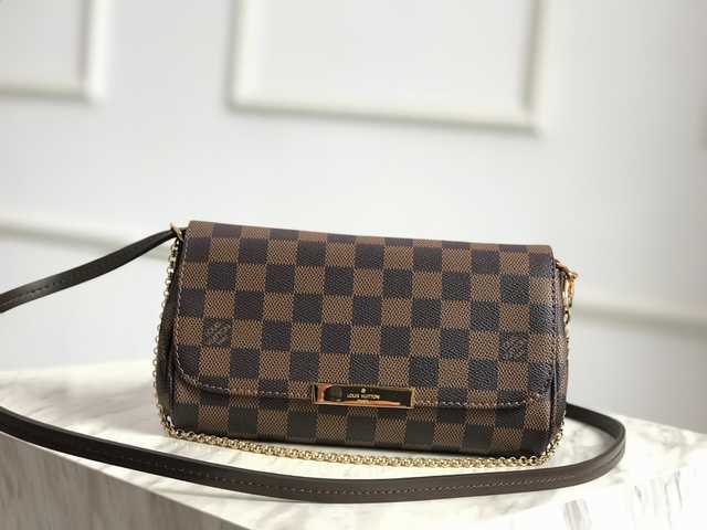 N41276 Pochette Favorite 24