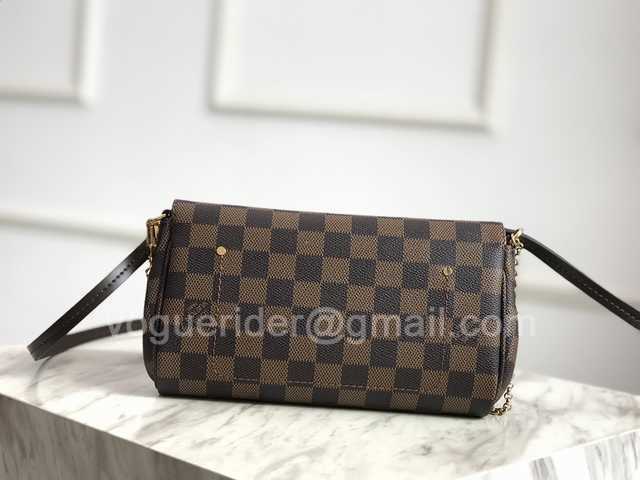 N41276 Pochette Favorite 24 N41276 Pochette Favorite 24