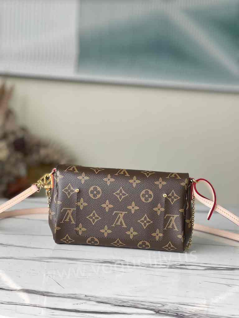 M40717 Pochette Favorite 24 M40717 Pochette Favorite 24