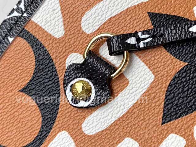 M44676 Neverfull MM M44676 Neverfull MM