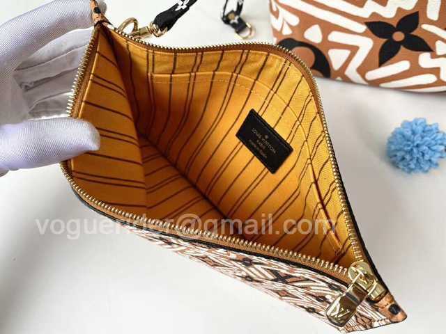 M44676 Neverfull MM M44676 Neverfull MM