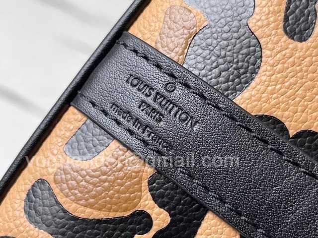 M58524 Speedy 25 Wild at Heart M58524 Speedy 25 Wild at Heart