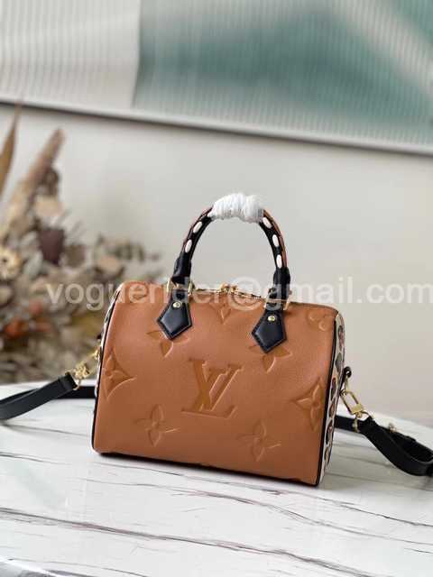M45840 Speedy 25 Wild at Heart M45840 Speedy 25 Wild at Heart