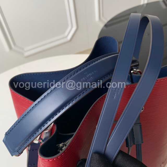 M54369 LockMe Bucket 26 M54369 LockMe Bucket 26