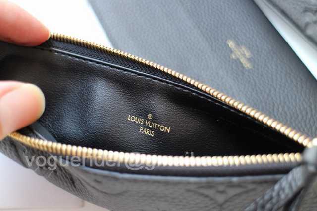 M64065 Pochette Felicie 21 M64065 Pochette Felicie 21