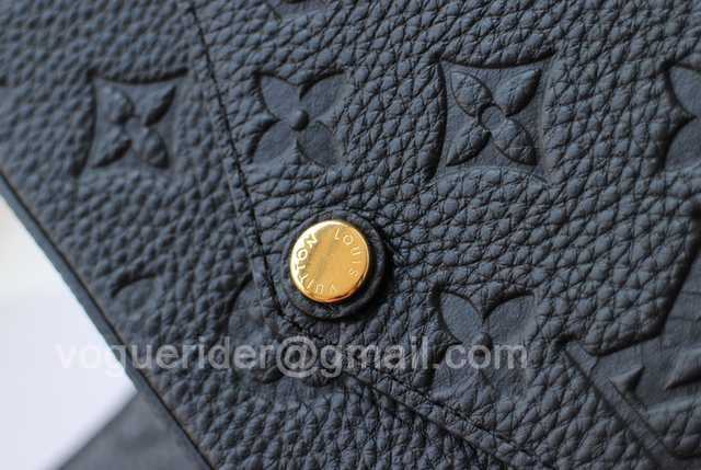 M64065 Pochette Felicie 21 M64065 Pochette Felicie 21
