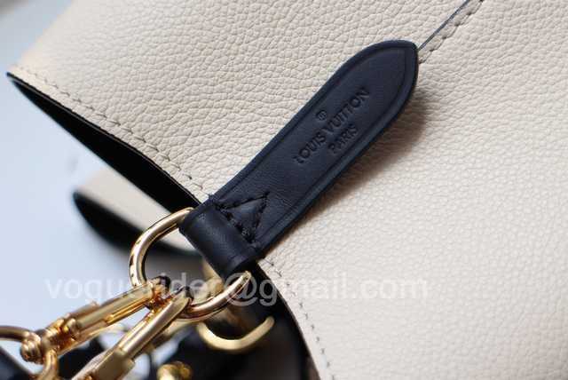 M56888 Crafty Neonoe 26 M56888 Crafty Neonoe 26