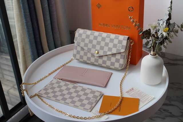 M61276 Pochette Felicie 21