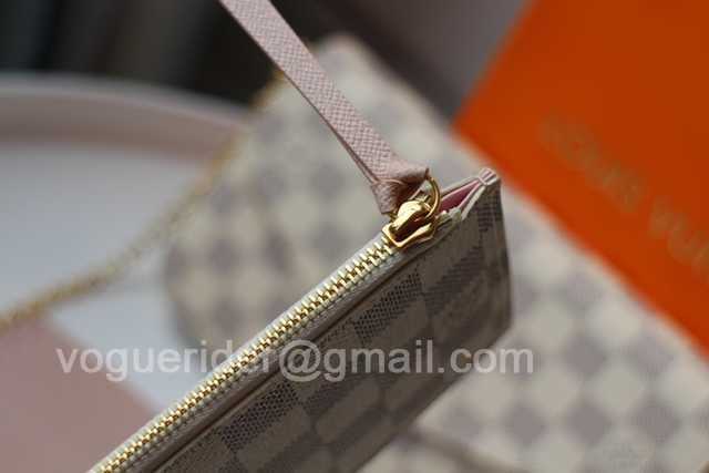M61276 Pochette Felicie 21 M61276 Pochette Felicie 21