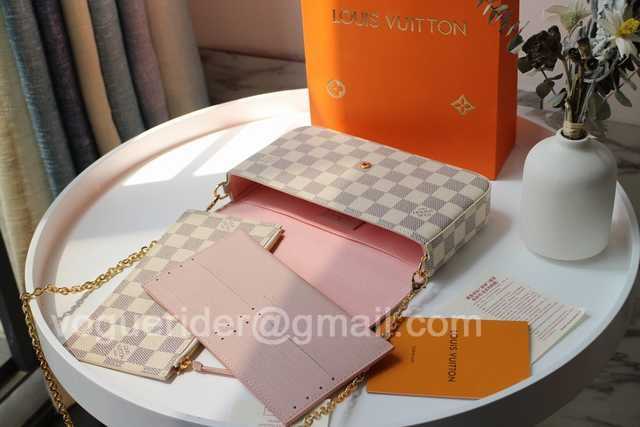 M61276 Pochette Felicie 21 M61276 Pochette Felicie 21