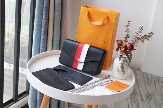 M62982 Pochette Felicie 21