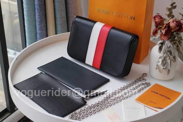 M62982 Pochette Felicie 21 M62982 Pochette Felicie 21