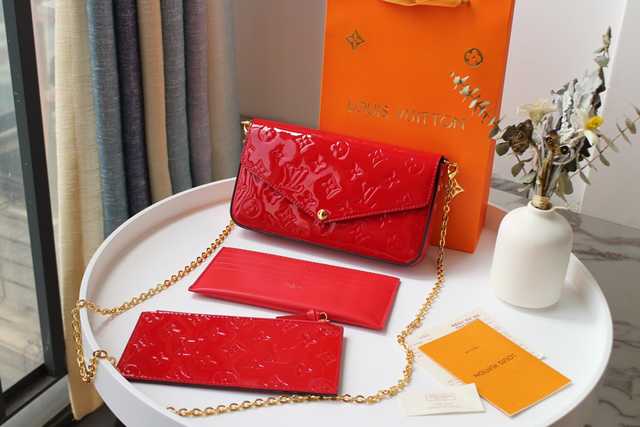 M64358 Pochette Felicie 21