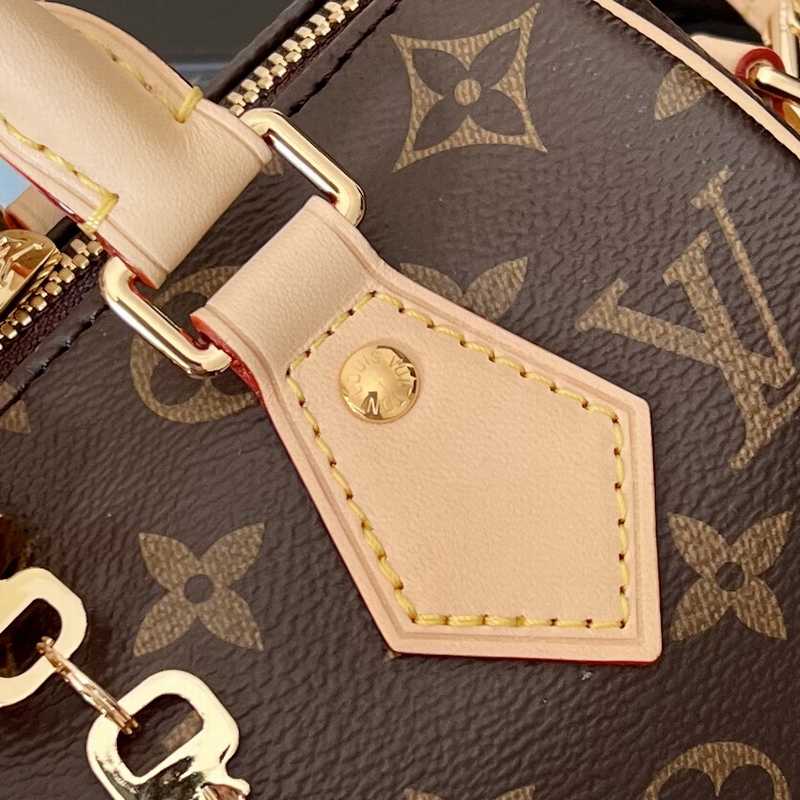 M46234 Speedy Bandouliere 20 M46234 Speedy Bandouliere 20