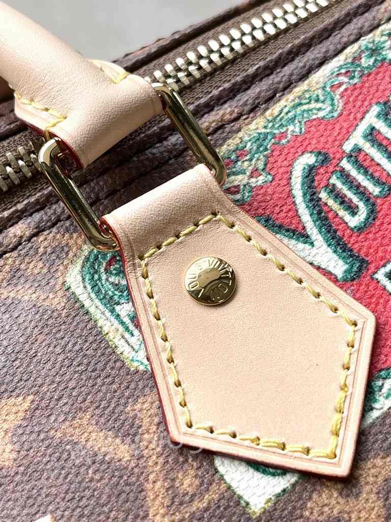 M47087 Speedy Bandouliere 30 M47087 Speedy Bandouliere 30