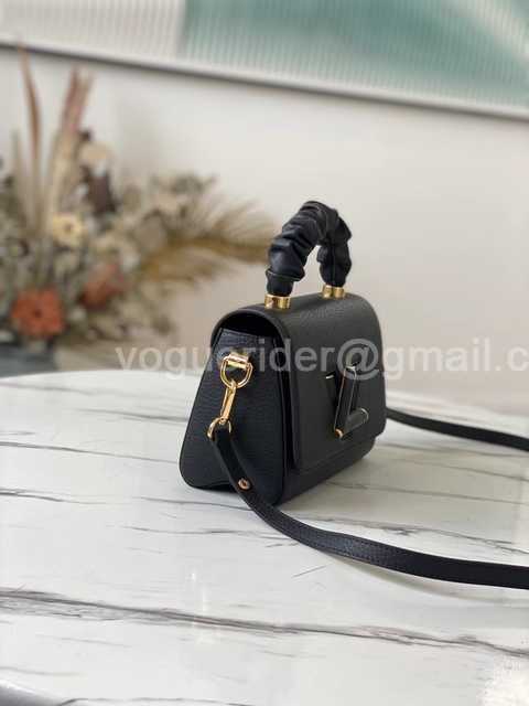 M58688 Twist BB 18 M58688 Twist BB 18