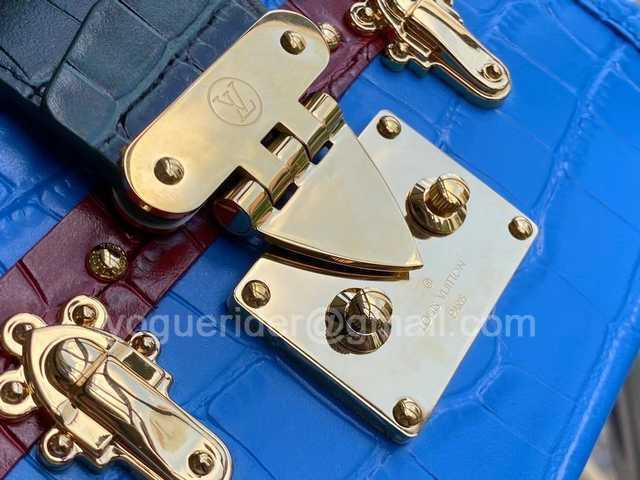 N92049 Petite Malle 20 N92049 Petite Malle 20