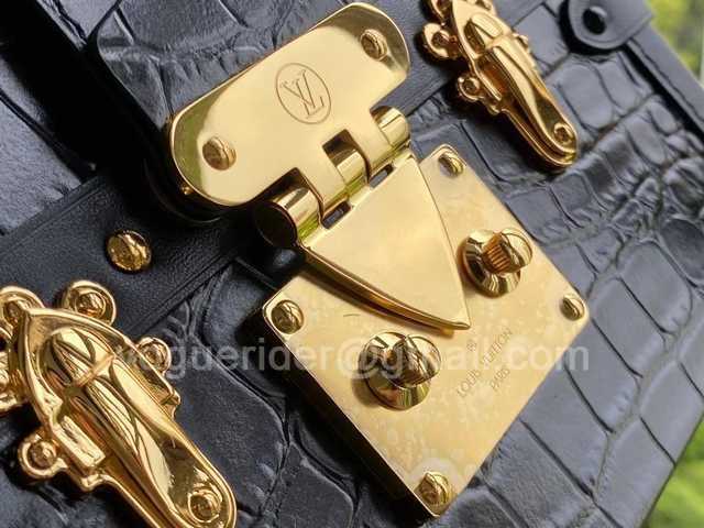 N92049 Petite Malle 20 N92049 Petite Malle 20