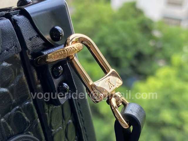 N92049 Petite Malle 20 N92049 Petite Malle 20