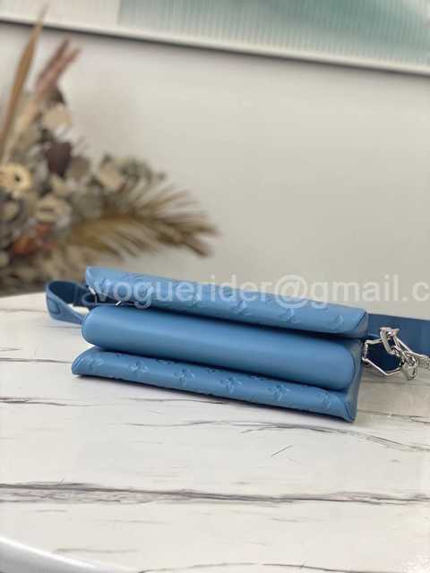 M57791 Coussin PM 26 Vuittamins M57791 Coussin PM 26 Vuittamins