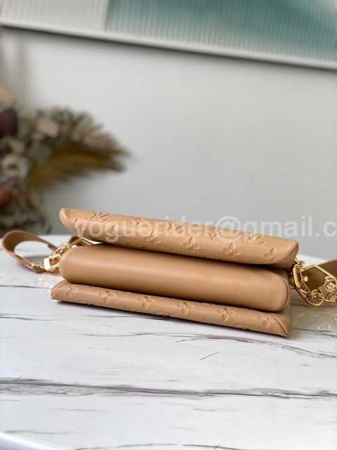 M57791 Coussin PM 26 Vuittamins M57791 Coussin PM 26 Vuittamins