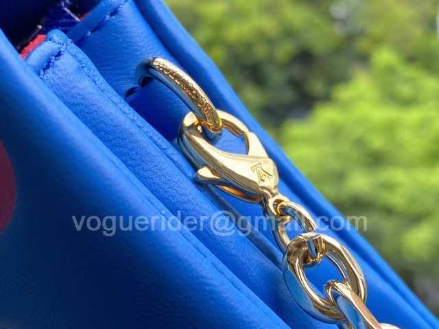 M80743 Pochette Coussin 20 M80743 Pochette Coussin 20