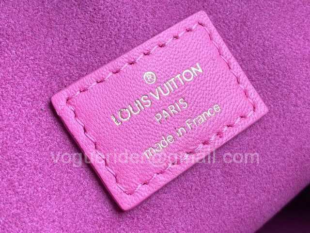 M58628 Coussin PM 26 Vuittamins M58628 Coussin PM 26 Vuittamins
