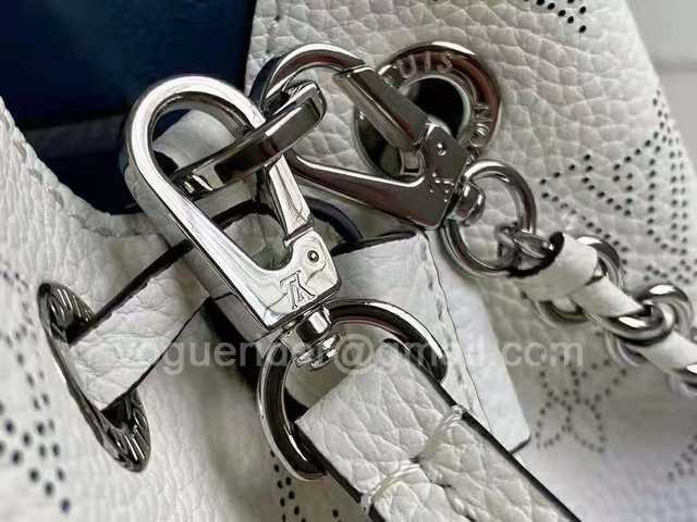 M57856 Bella 22 M57856 Bella 22