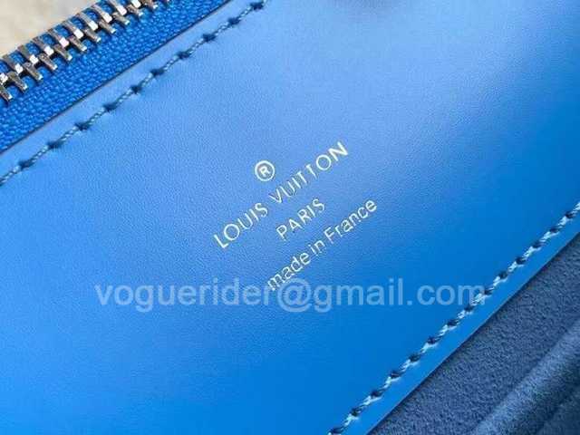 M56780 Grenelle Tote 27 M56780 Grenelle Tote 27